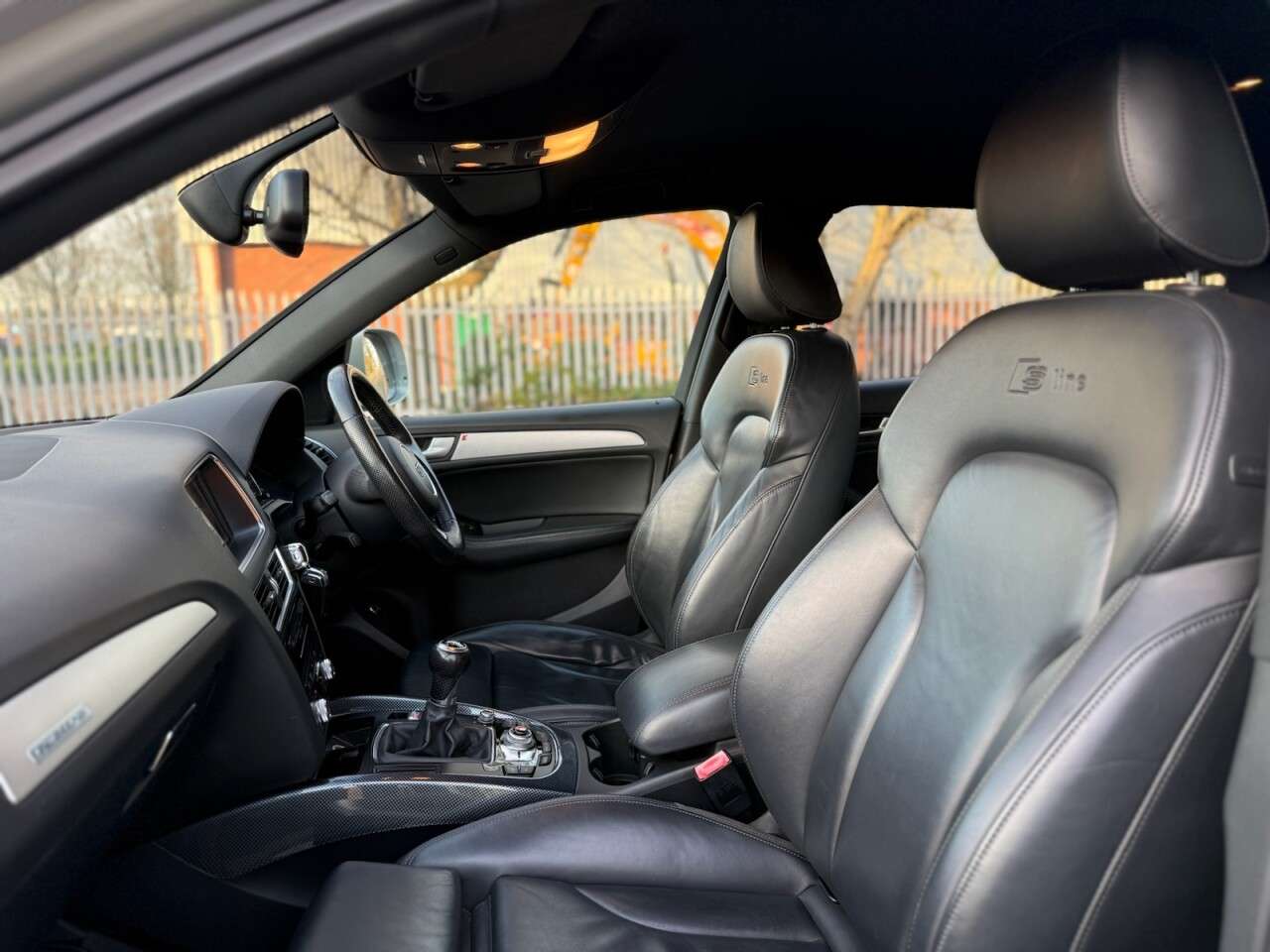 null AUDI Q5 null AUDI Q5