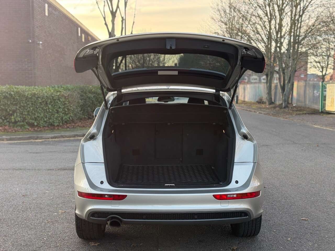 null AUDI Q5 null AUDI Q5