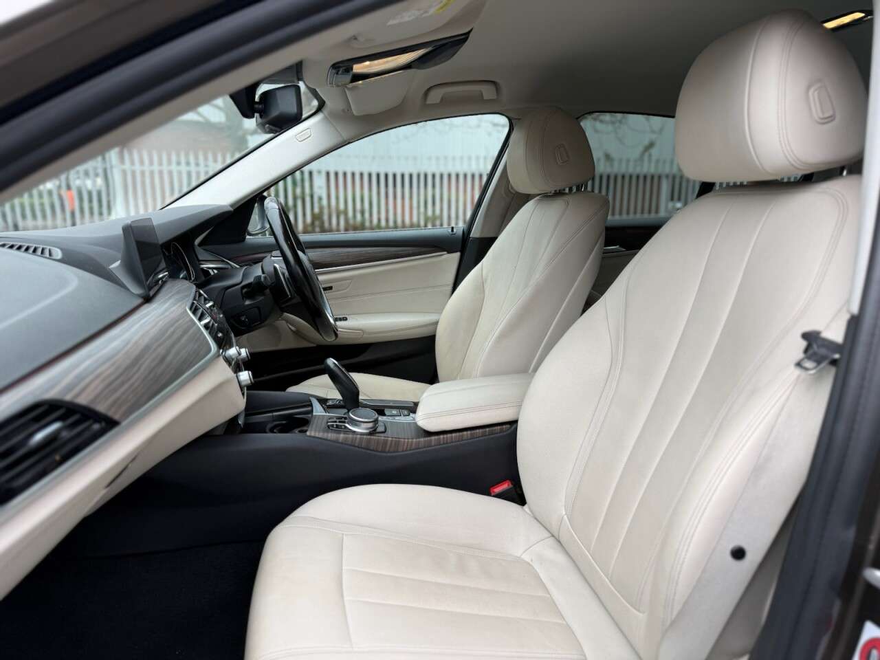 2017 BMW 5 SERIES 2017 BMW 5 SERIES