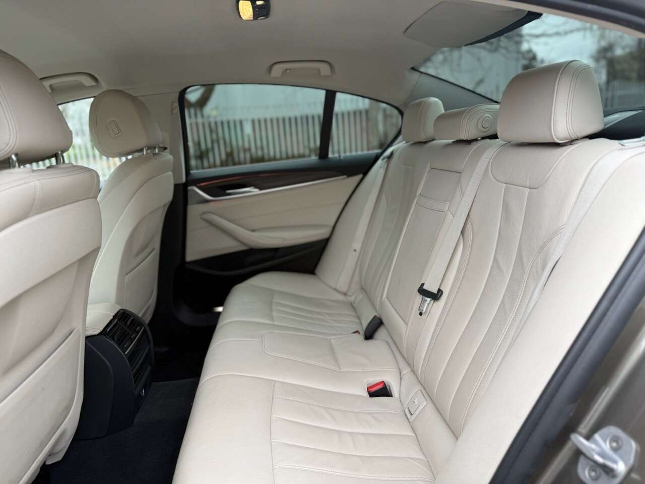 2017 BMW 5 SERIES 2017 BMW 5 SERIES