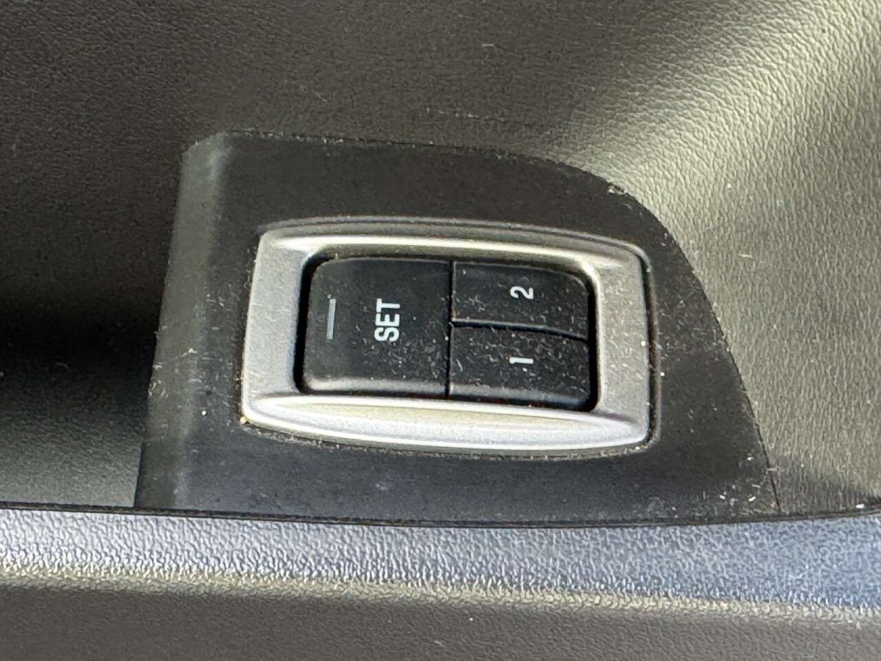 2015 JAGUAR XF 2015 JAGUAR XF