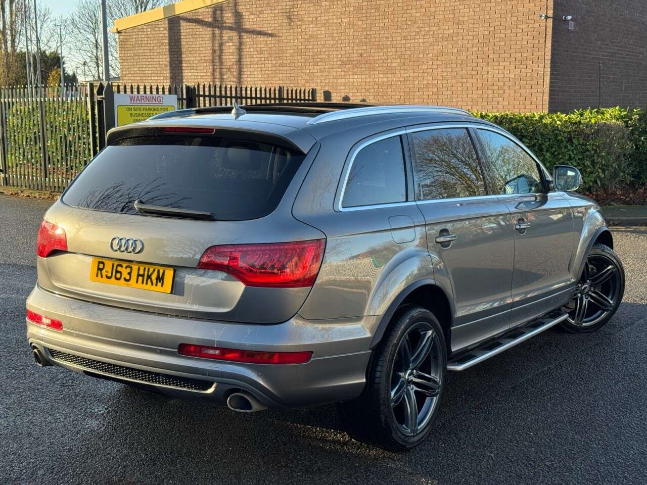 2013 AUDI Q7 2013 AUDI Q7