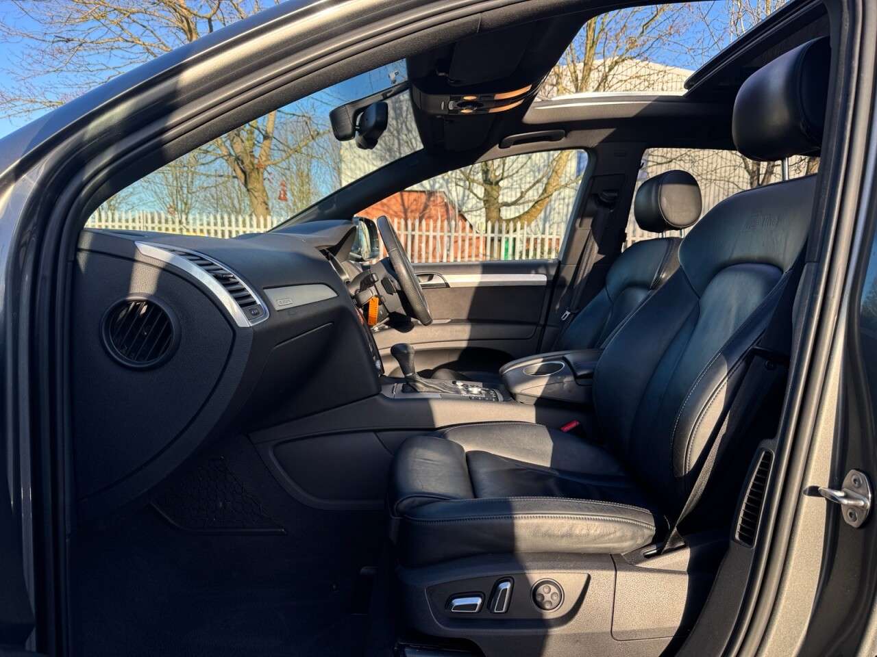 2013 AUDI Q7 2013 AUDI Q7