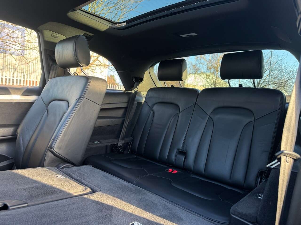 2013 AUDI Q7 2013 AUDI Q7