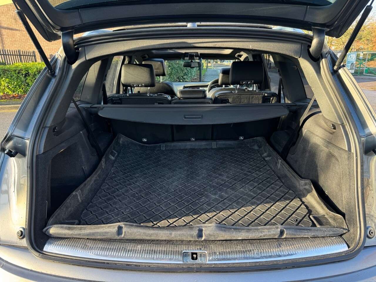 2013 AUDI Q7 2013 AUDI Q7