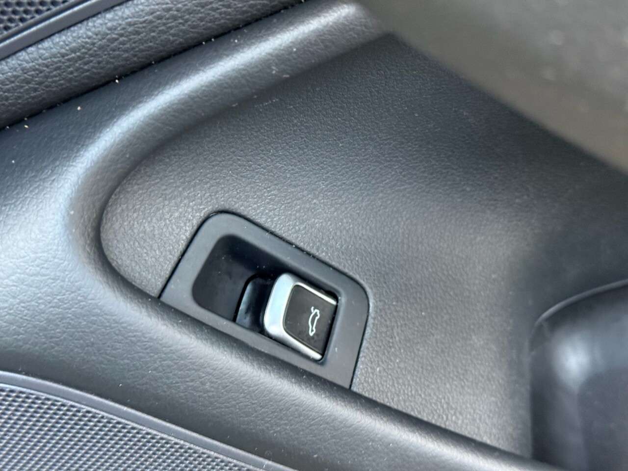 2017 AUDI A6 AVANT 2017 AUDI A6 AVANT