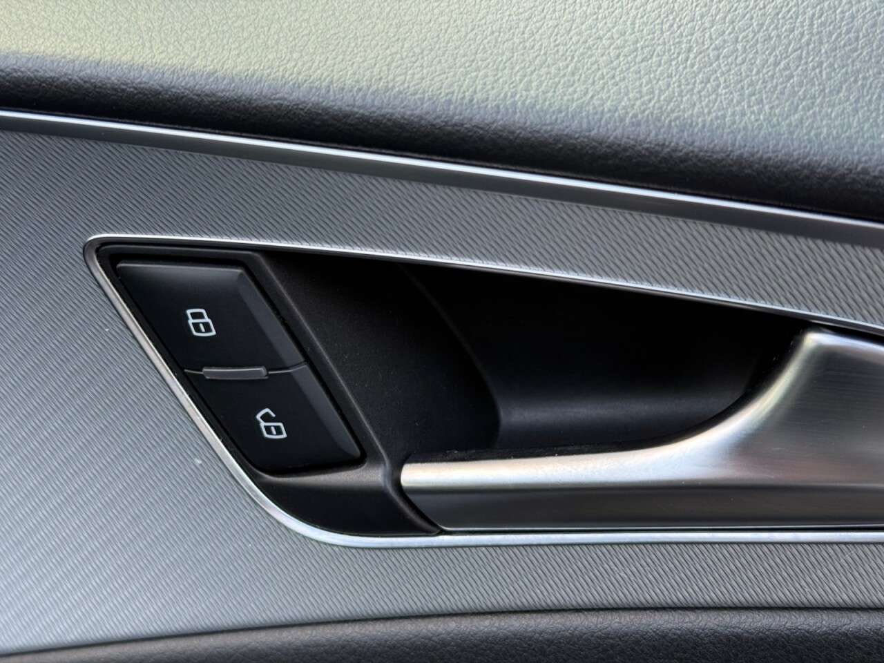 2017 AUDI A6 AVANT 2017 AUDI A6 AVANT