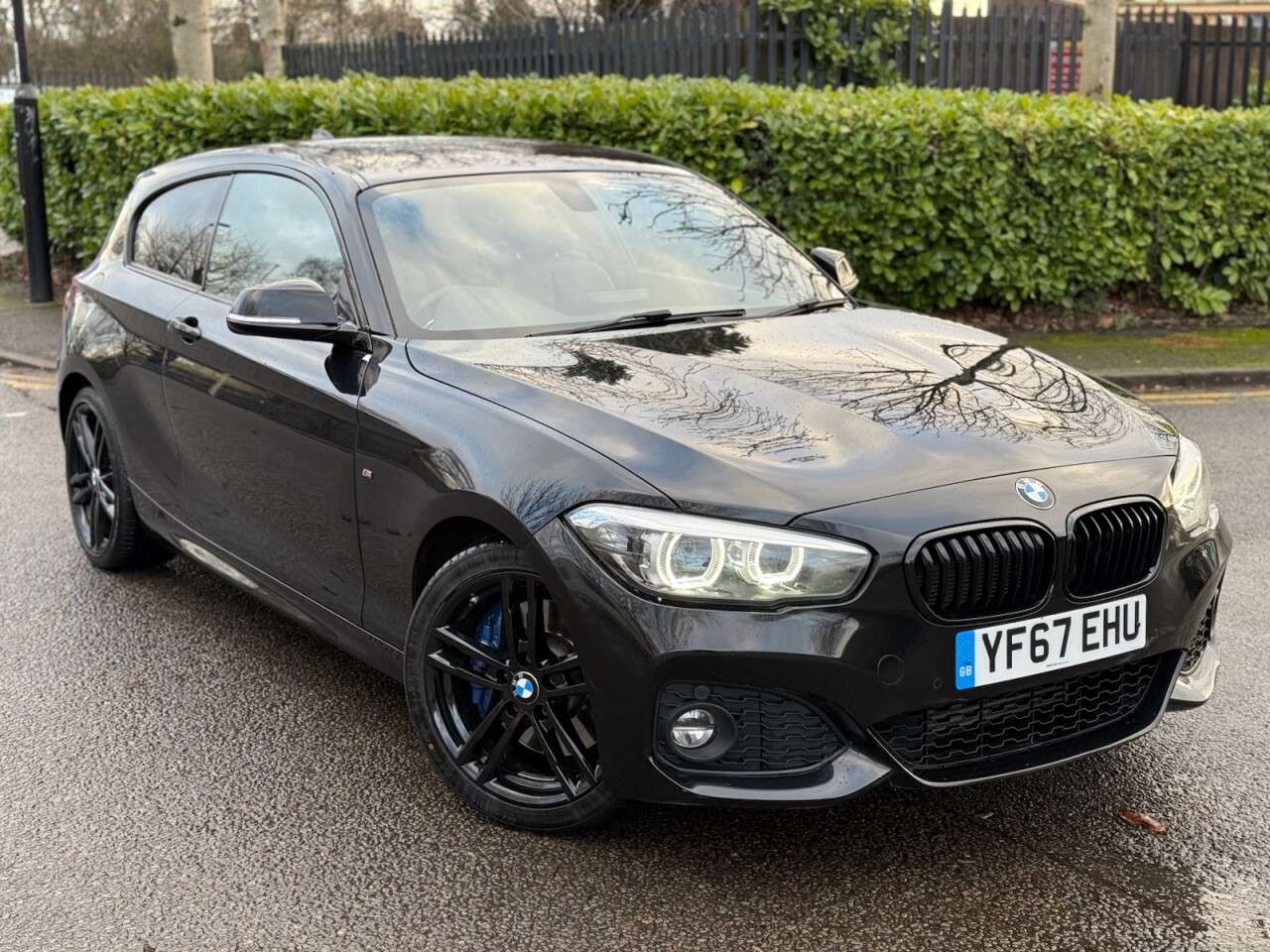 A 2018 BMW 1 SERIES 2.0 120d M Sport Shadow Edition Hatchback 3dr Diesel Auto Euro 6 (s/s) (190 A 2018 BMW 1 SERIES 2.0 120d M Sport Shadow Edition Hatchback 3dr Diesel Auto Euro 6 (s/s) (190