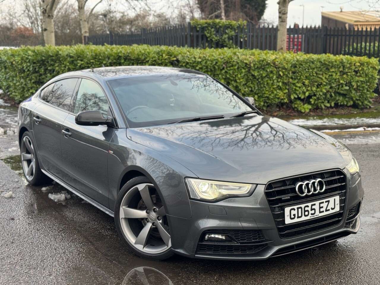 A 2015 AUDI A5 2.0 TDI Black Edition Plus Sportback 5dr Diesel S Tronic quattro Euro 6 (s/ A 2015 AUDI A5 2.0 TDI Black Edition Plus Sportback 5dr Diesel S Tronic quattro Euro 6 (s/