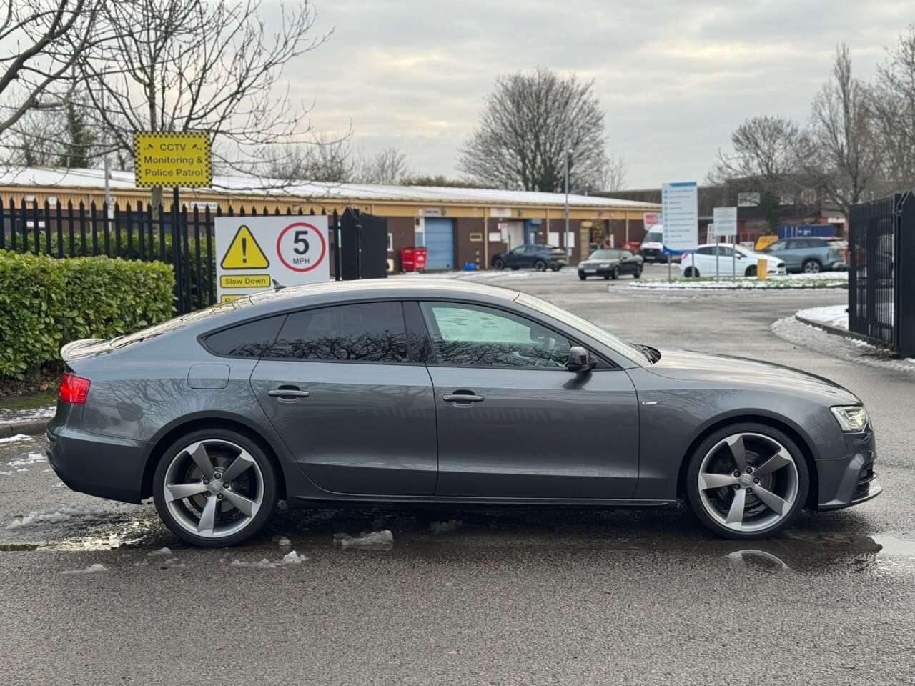 A 2015 AUDI A5 2.0 TDI Black Edition Plus Sportback 5dr Diesel S Tronic quattro Euro 6 (s/ A 2015 AUDI A5 2.0 TDI Black Edition Plus Sportback 5dr Diesel S Tronic quattro Euro 6 (s/