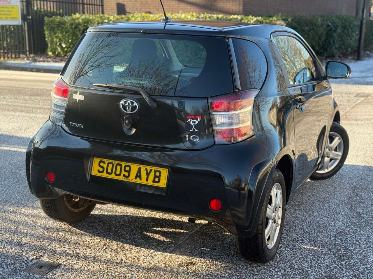2009 TOYOTA IQ 2009 TOYOTA IQ