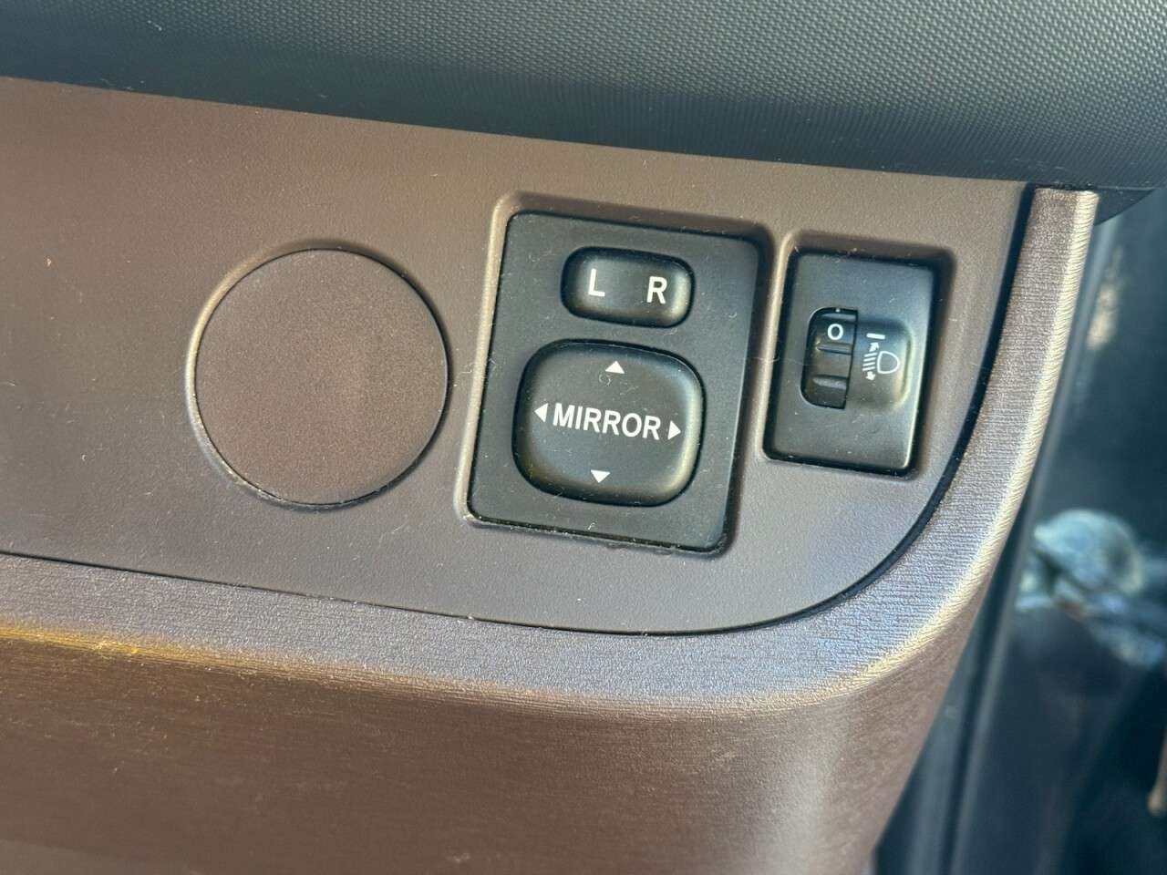 2009 TOYOTA IQ 2009 TOYOTA IQ