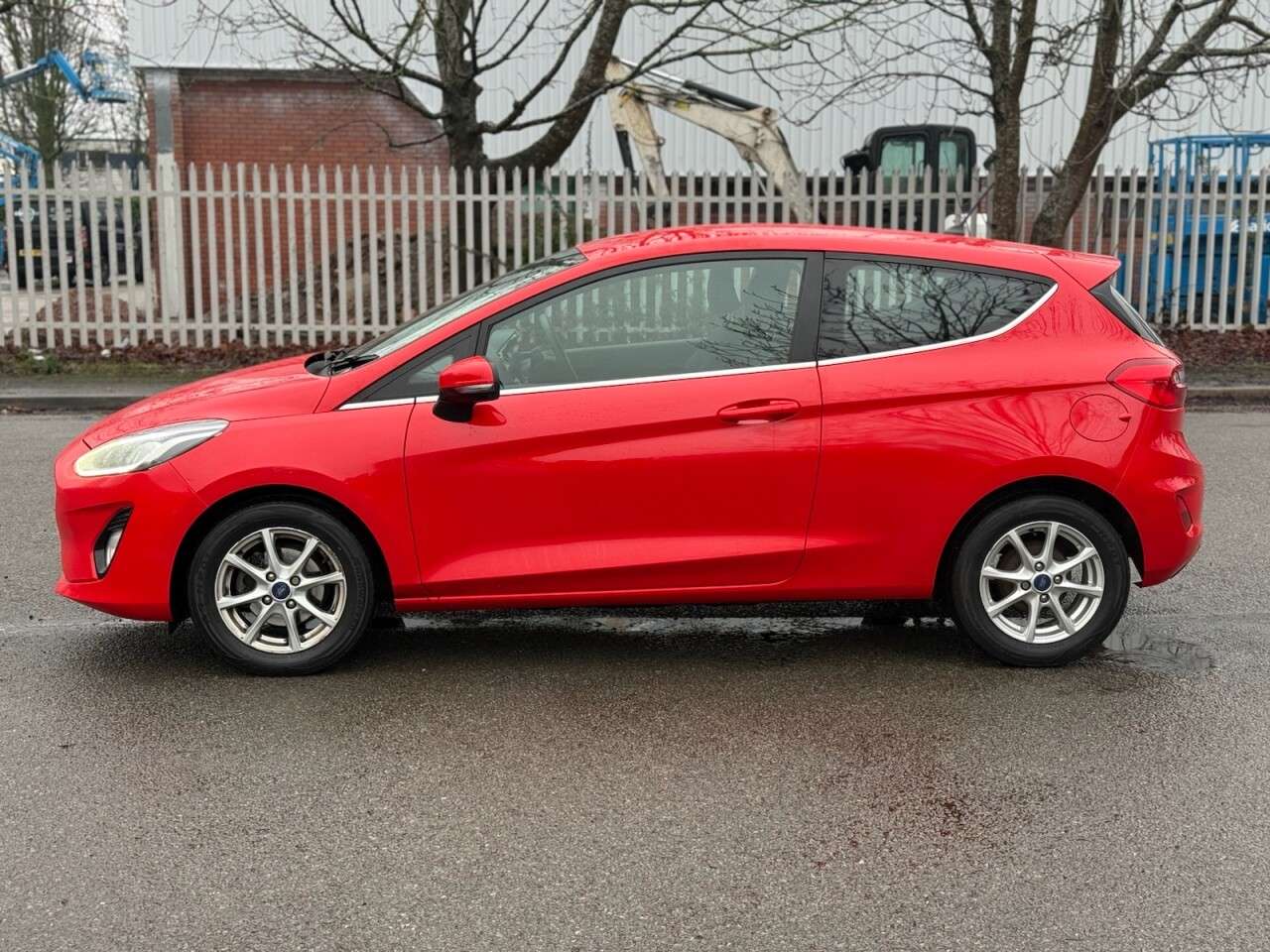 A 2018 FORD FIESTA 1.1 Ti-VCT Zetec Hatchback 3dr Petrol Manual Euro 6 (s/s) (85 ps) ULEZ+FSH+ A 2018 FORD FIESTA 1.1 Ti-VCT Zetec Hatchback 3dr Petrol Manual Euro 6 (s/s) (85 ps) ULEZ+FSH+