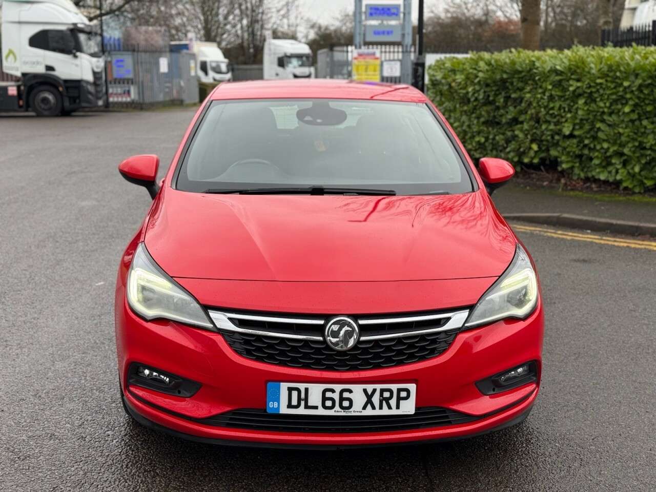 A 2016 VAUXHALL ASTRA 1.4i Turbo SRi Hatchback 5dr Petrol Manual Euro 6 (150 ps) ULEZ+SH+CC+6 SPE A 2016 VAUXHALL ASTRA 1.4i Turbo SRi Hatchback 5dr Petrol Manual Euro 6 (150 ps) ULEZ+SH+CC+6 SPE