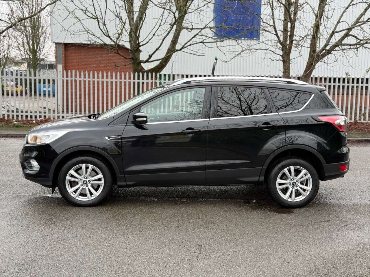 A 2017 FORD KUGA 1.5 TDCi Zetec SUV 5dr Diesel Manual Euro 6 (s/s) (120 ps) ULEZ+1FRO+SH+P S A 2017 FORD KUGA 1.5 TDCi Zetec SUV 5dr Diesel Manual Euro 6 (s/s) (120 ps) ULEZ+1FRO+SH+P S