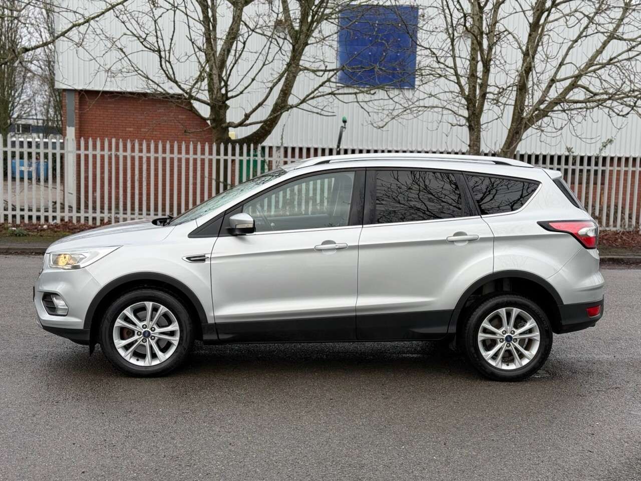 A 2017 FORD KUGA 1.5 TDCi Titanium SUV 5dr Diesel Powershift Euro 6 (s/s) (120 ps) ULEZ+FSH+ A 2017 FORD KUGA 1.5 TDCi Titanium SUV 5dr Diesel Powershift Euro 6 (s/s) (120 ps) ULEZ+FSH+