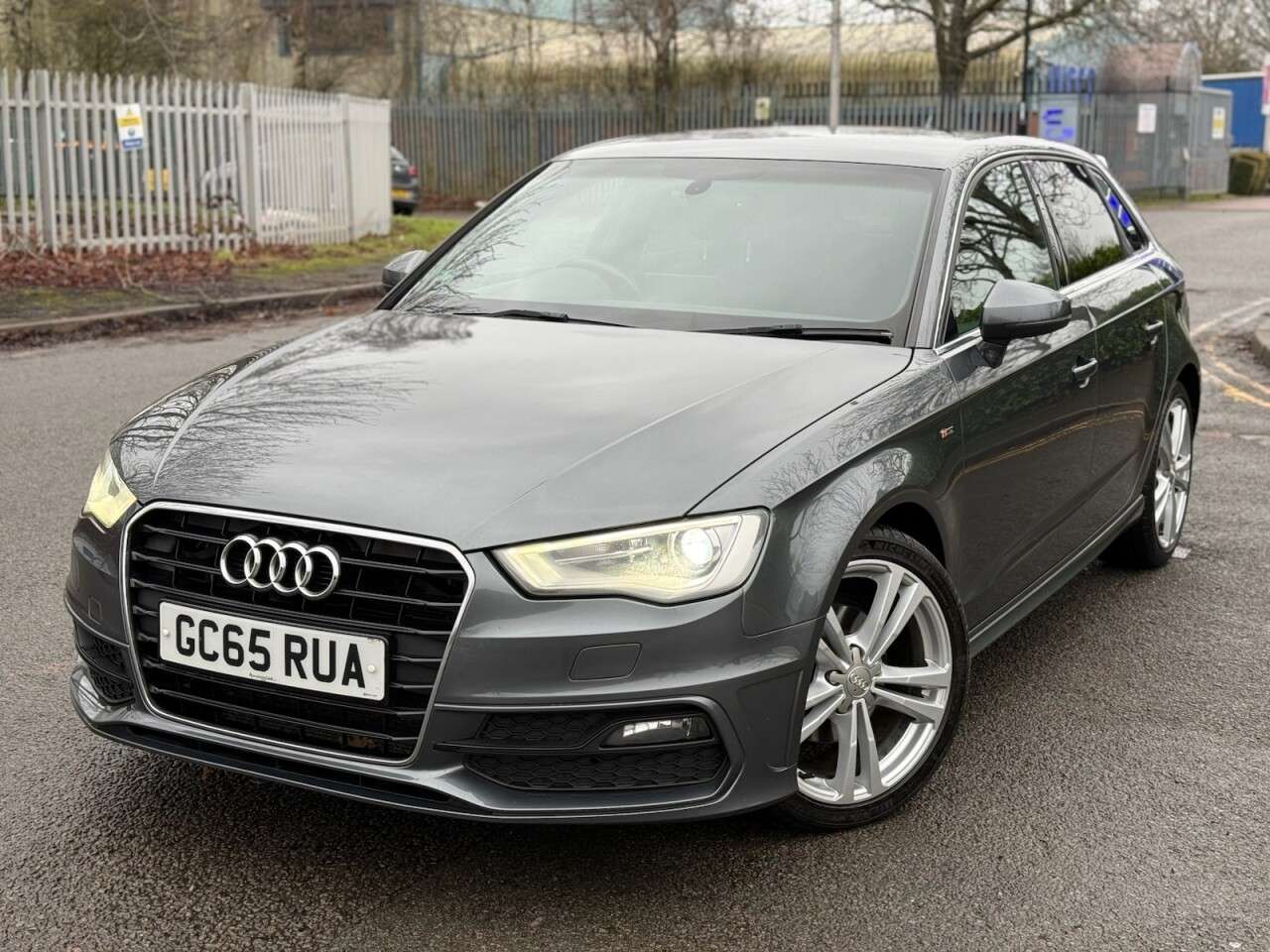 A 2016 AUDI A3 2.0 TDI S line Sportback 5dr Diesel S Tronic Euro 6 (s/s) (Nav) (150 ps) A 2016 AUDI A3 2.0 TDI S line Sportback 5dr Diesel S Tronic Euro 6 (s/s) (Nav) (150 ps)