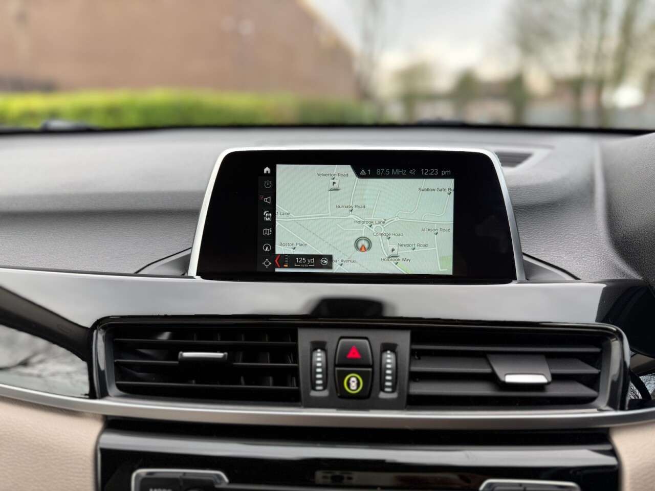 2018 BMW X1 2018 BMW X1