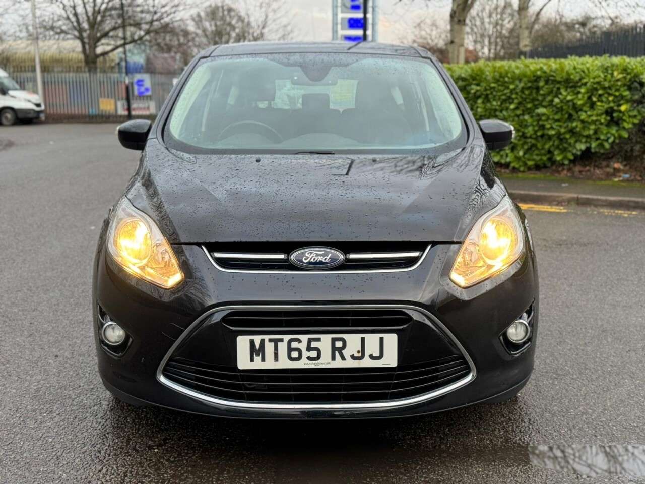 A 2015 FORD C-MAX 1.6 TDCi Titanium MPV 5dr Diesel Manual Euro 5 (115 ps) ULEZ+LOW MILES+SH+D A 2015 FORD C-MAX 1.6 TDCi Titanium MPV 5dr Diesel Manual Euro 5 (115 ps) ULEZ+LOW MILES+SH+D