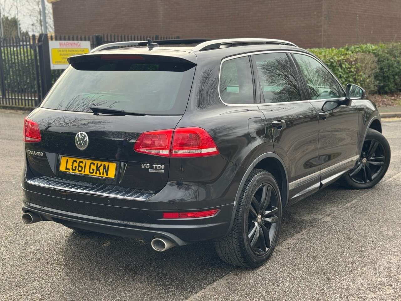 2011 VOLKSWAGEN TOUAREG 2011 VOLKSWAGEN TOUAREG