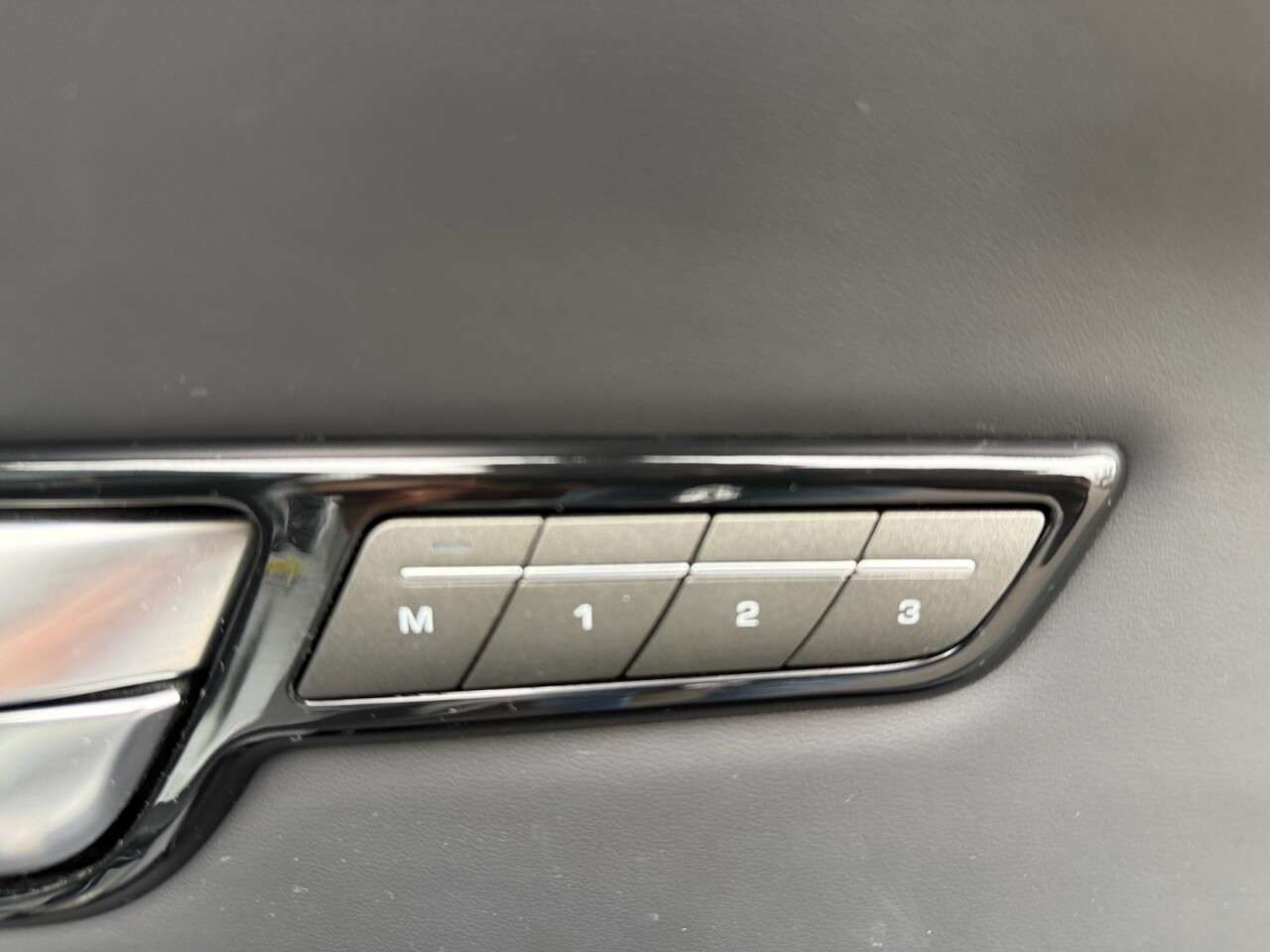 2018 LAND ROVER RANGE ROVER EVOQUE 2018 LAND ROVER RANGE ROVER EVOQUE