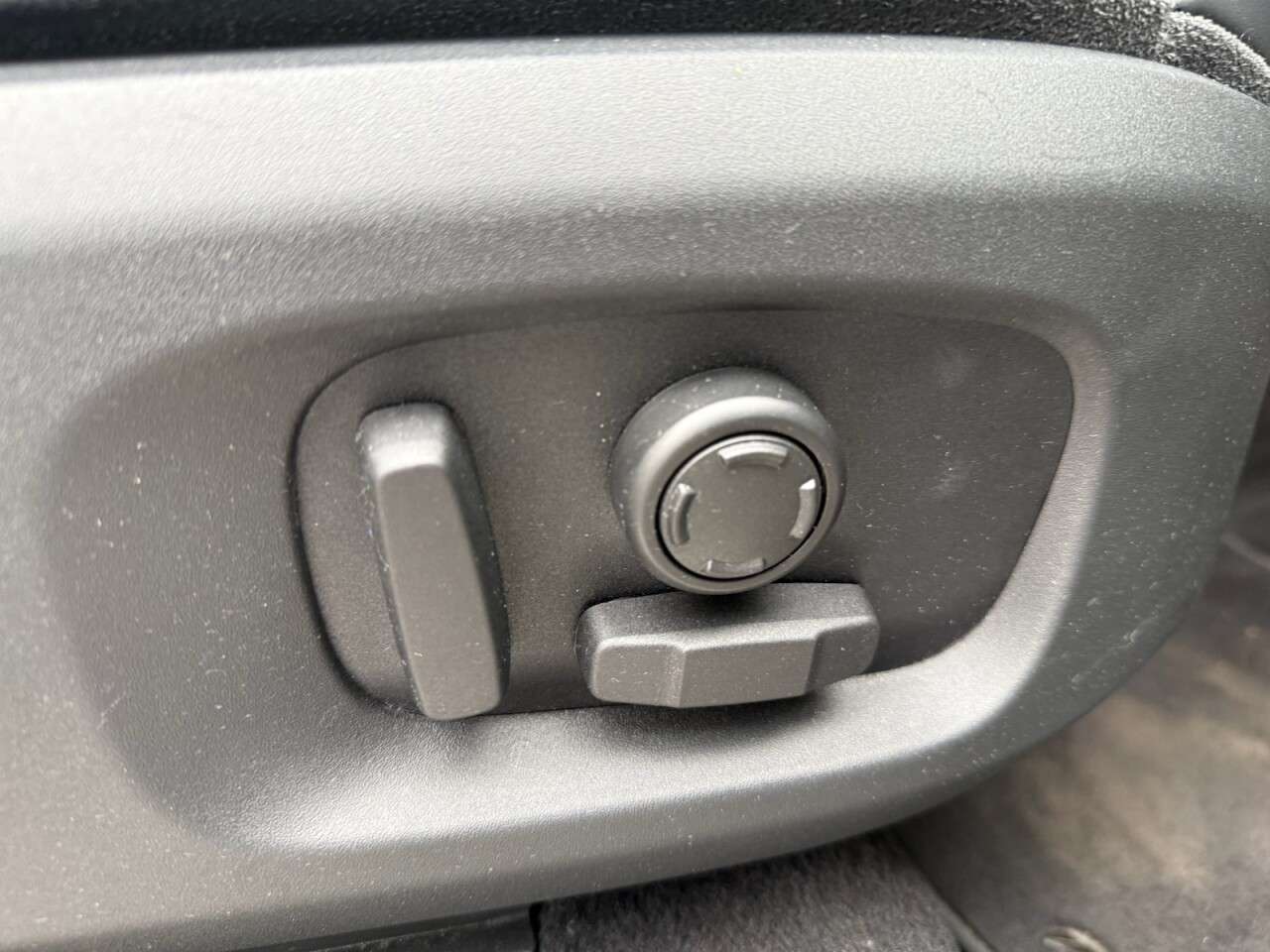 2018 LAND ROVER RANGE ROVER EVOQUE 2018 LAND ROVER RANGE ROVER EVOQUE