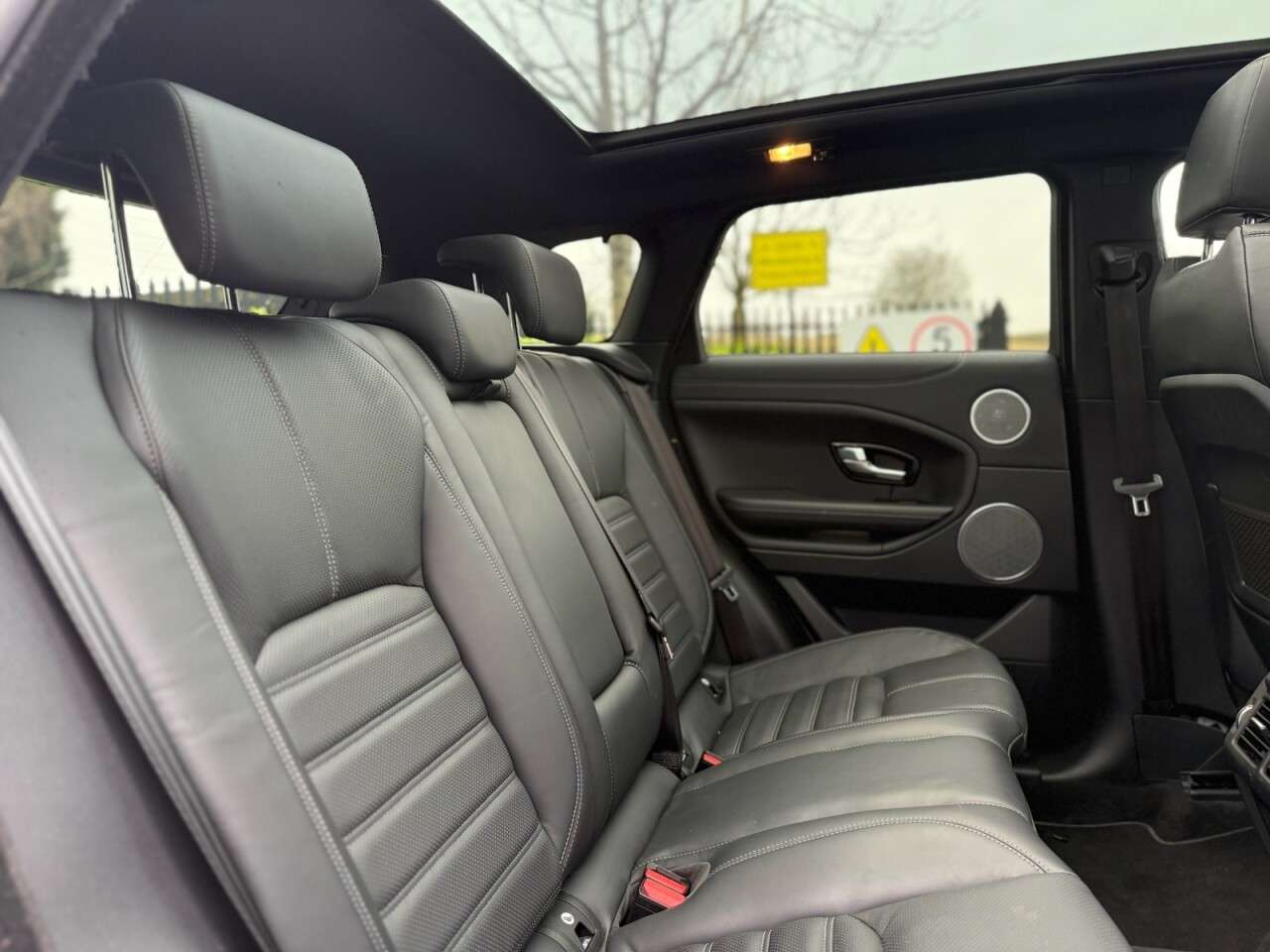 2018 LAND ROVER RANGE ROVER EVOQUE 2018 LAND ROVER RANGE ROVER EVOQUE