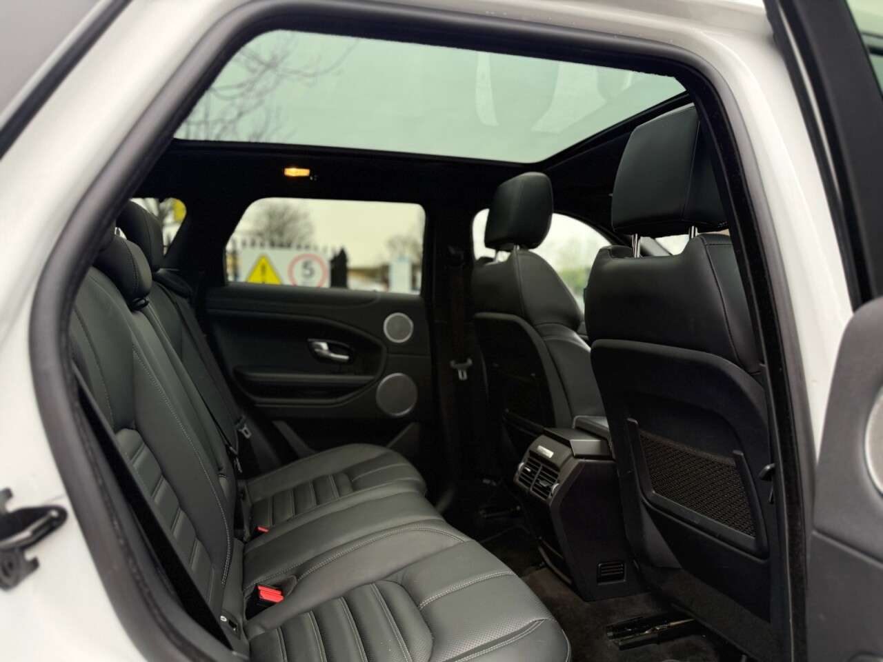 2018 LAND ROVER RANGE ROVER EVOQUE 2018 LAND ROVER RANGE ROVER EVOQUE