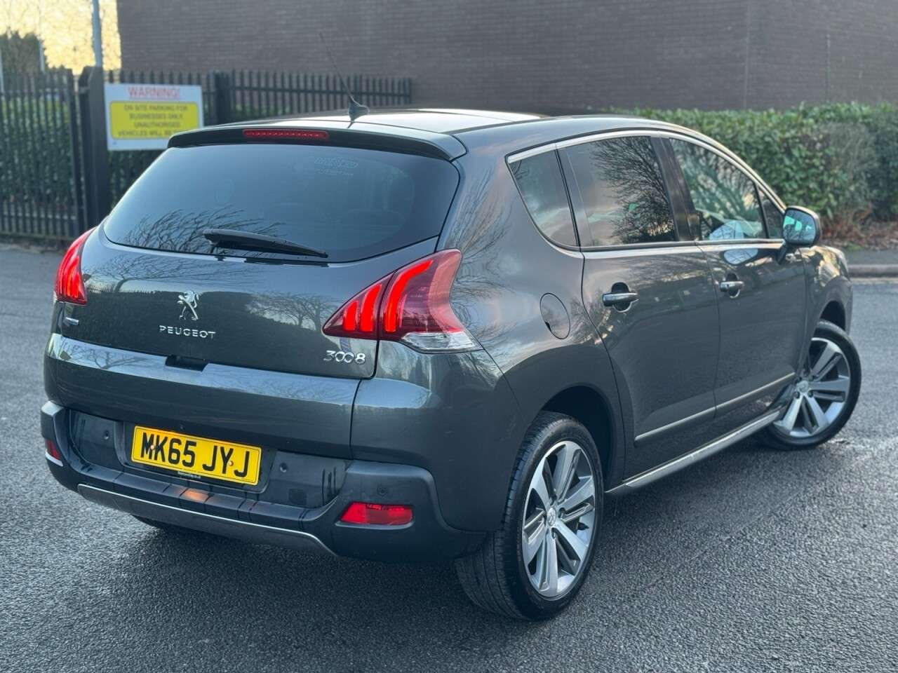 2015 PEUGEOT 3008 2015 PEUGEOT 3008