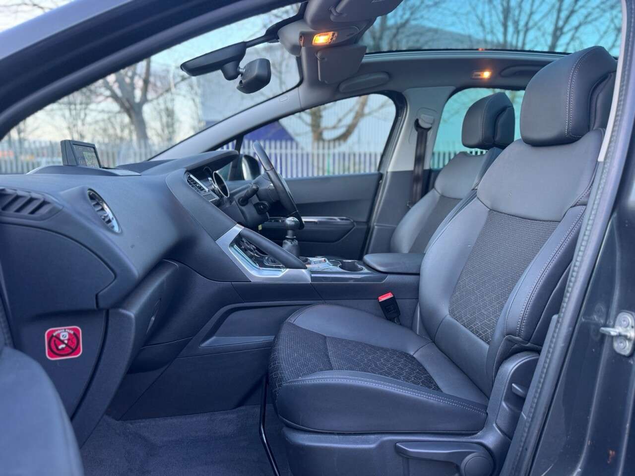 2015 PEUGEOT 3008 2015 PEUGEOT 3008