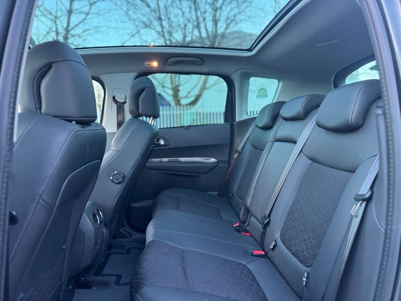 2015 PEUGEOT 3008 2015 PEUGEOT 3008