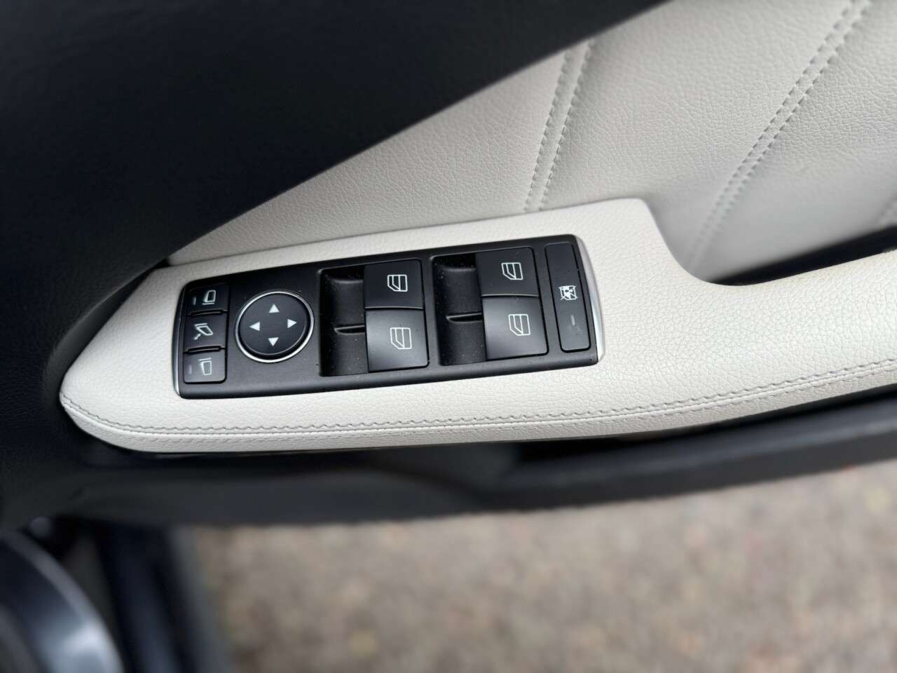 2013 MERCEDES-BENZ E-CLASS 2013 MERCEDES-BENZ E-CLASS