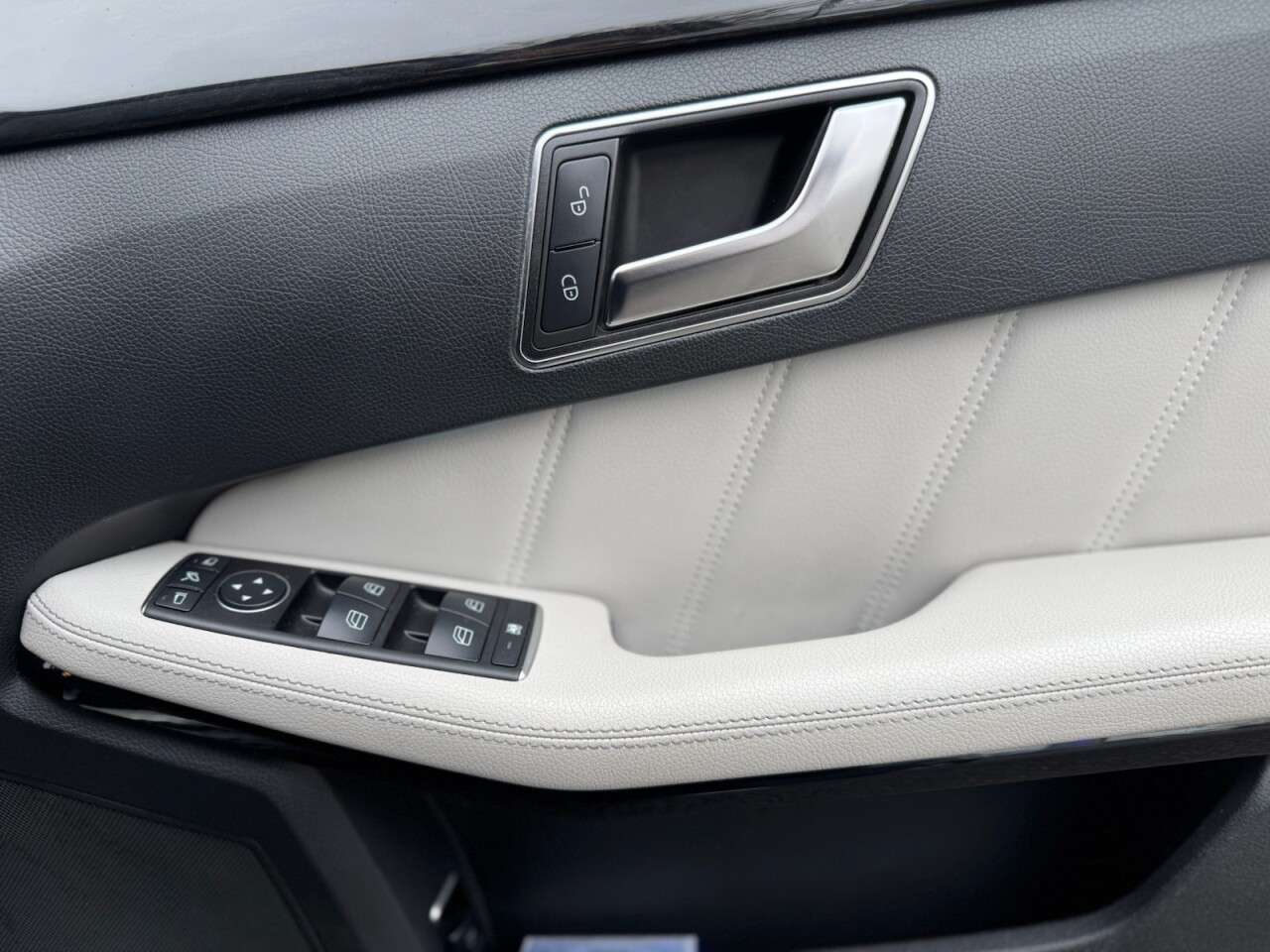 2013 MERCEDES-BENZ E-CLASS 2013 MERCEDES-BENZ E-CLASS