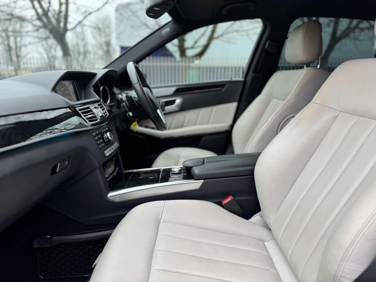 2013 MERCEDES-BENZ E-CLASS 2013 MERCEDES-BENZ E-CLASS