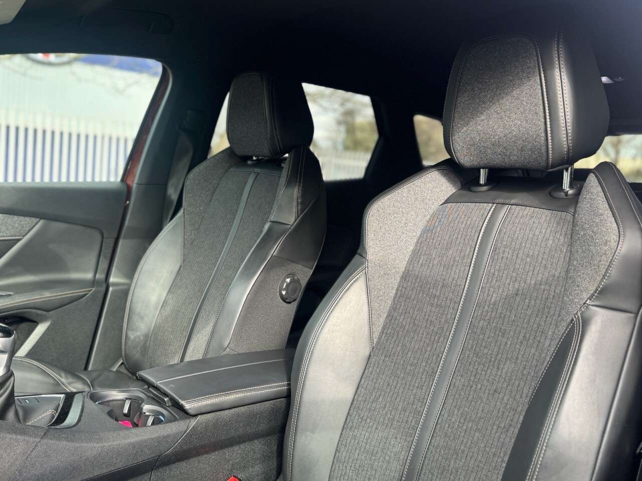 2018 PEUGEOT 3008 2018 PEUGEOT 3008