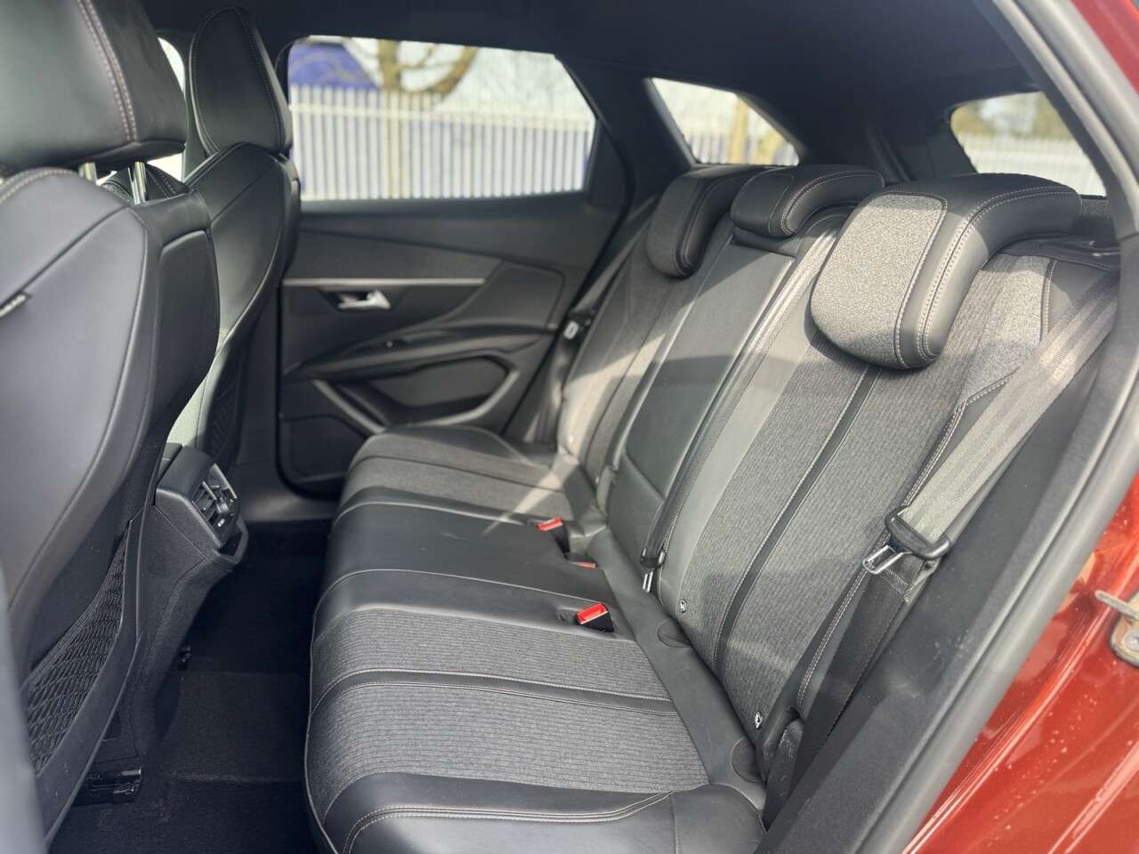 2018 PEUGEOT 3008 2018 PEUGEOT 3008