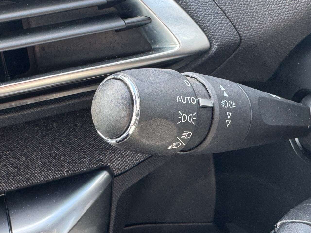 2018 PEUGEOT 3008 2018 PEUGEOT 3008