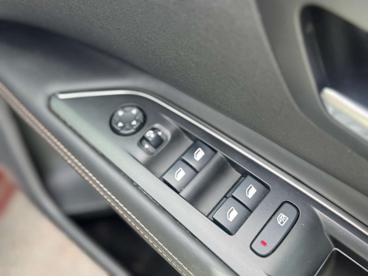 2018 PEUGEOT 3008 2018 PEUGEOT 3008