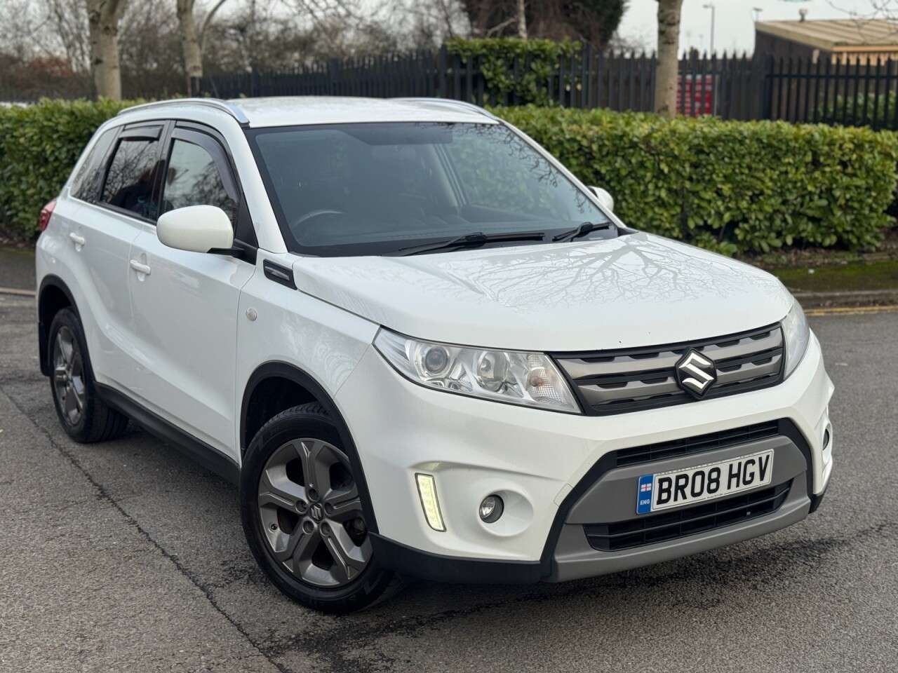 A 2016 SUZUKI VITARA 1.6 SZ-T SUV 5dr Petrol Manual Euro 6 (s/s) (120 ps) A 2016 SUZUKI VITARA 1.6 SZ-T SUV 5dr Petrol Manual Euro 6 (s/s) (120 ps)