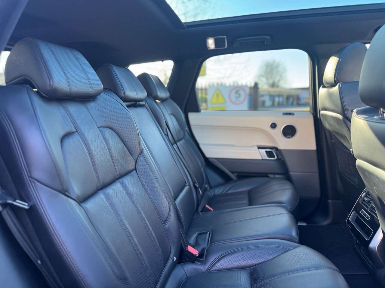 2015 LAND ROVER RANGE ROVER SPORT 2015 LAND ROVER RANGE ROVER SPORT