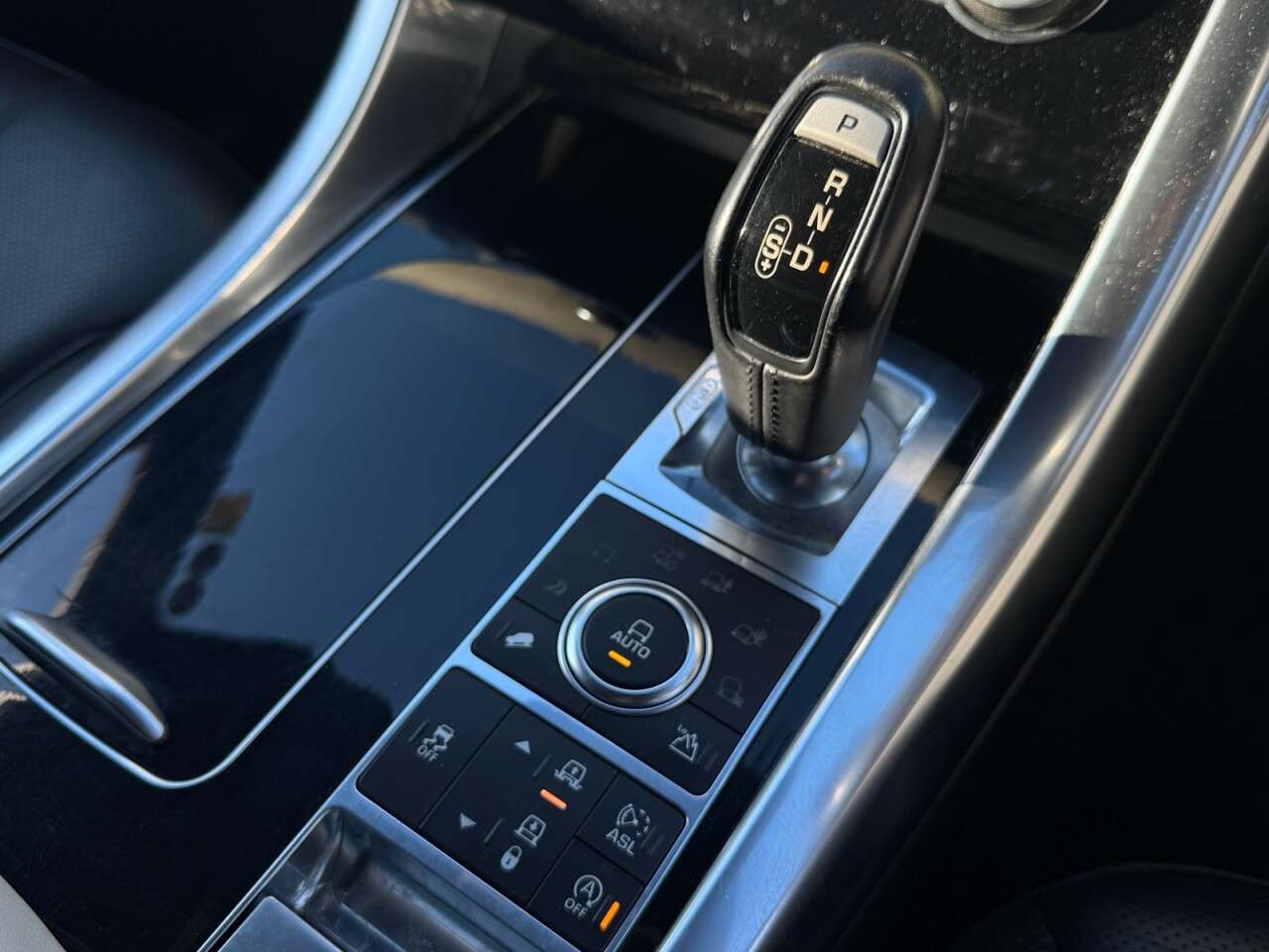 2015 LAND ROVER RANGE ROVER SPORT 2015 LAND ROVER RANGE ROVER SPORT