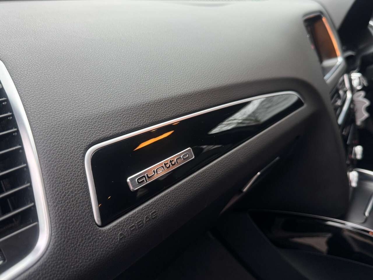 2016 AUDI Q5 2016 AUDI Q5