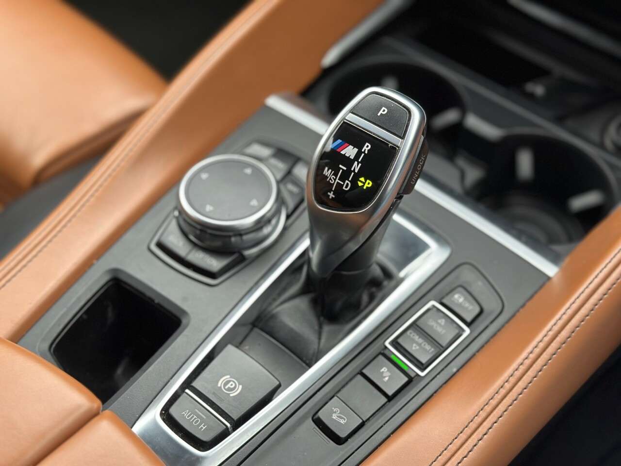 2015 BMW X6 2015 BMW X6