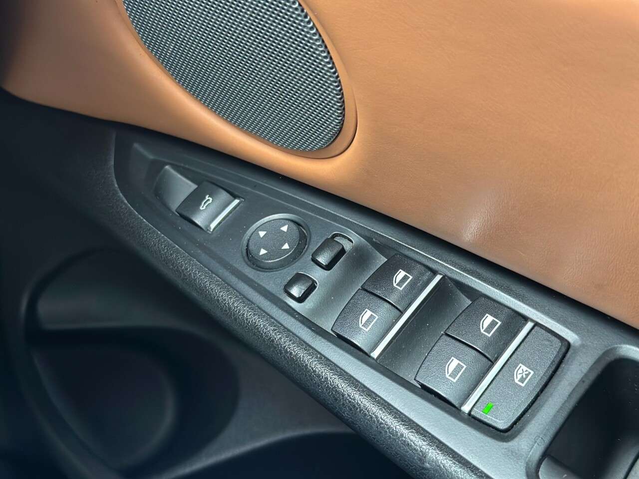 2015 BMW X6 2015 BMW X6