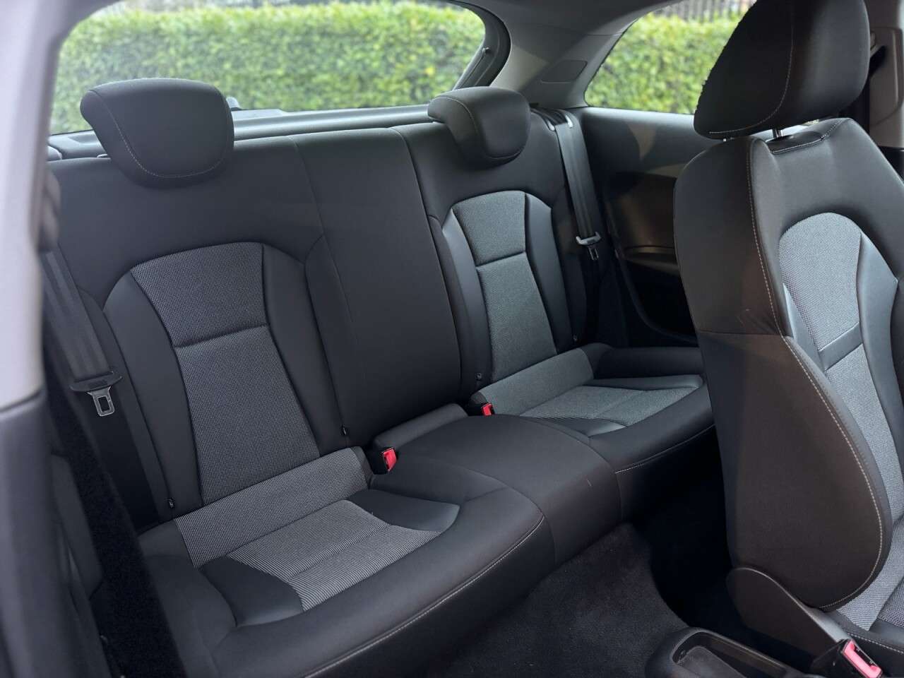 2014 AUDI A1 2014 AUDI A1