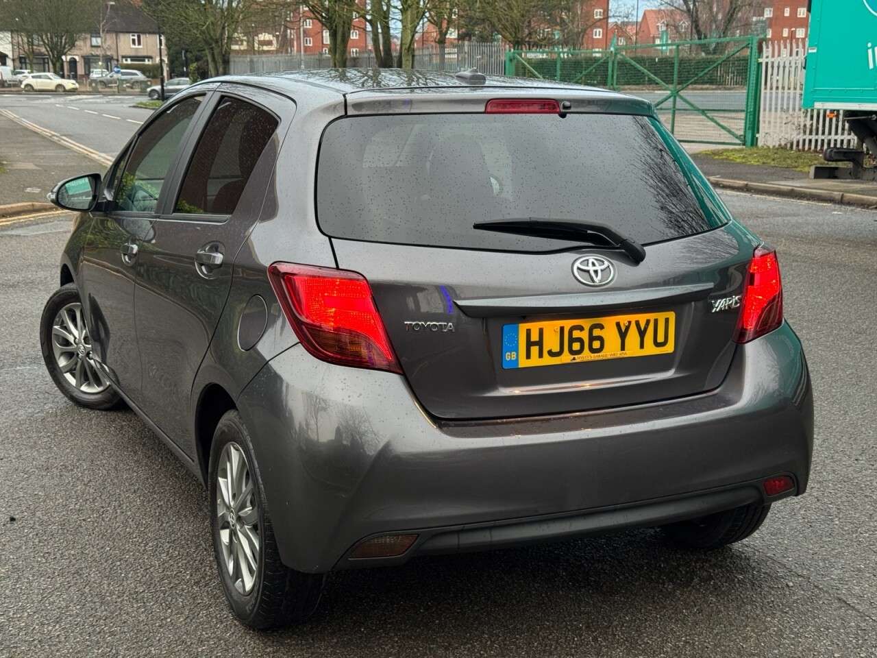 2016 TOYOTA YARIS 2016 TOYOTA YARIS