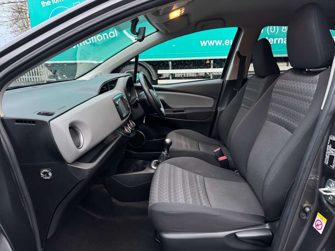 2016 TOYOTA YARIS 2016 TOYOTA YARIS