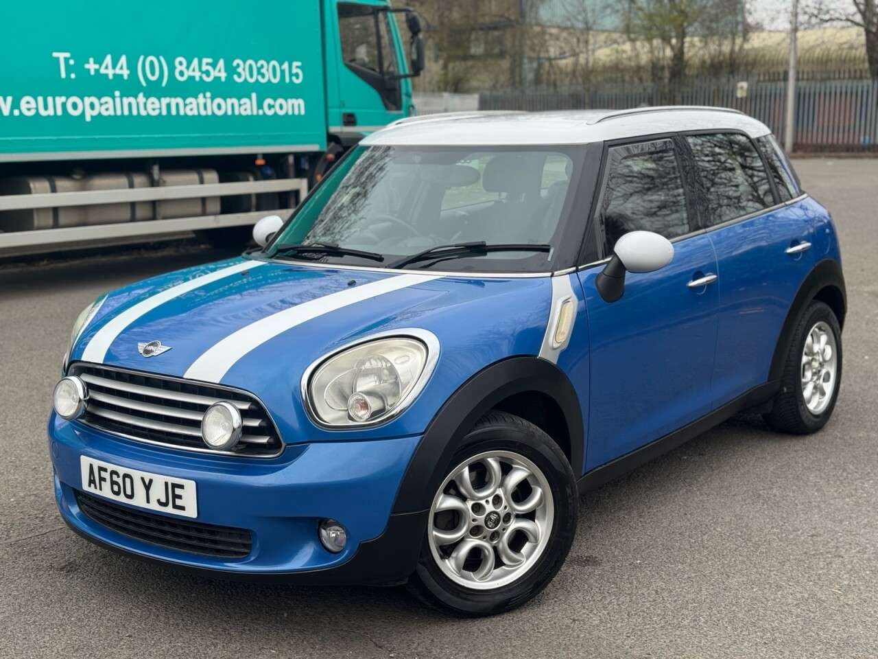 A 2010 MINI COUNTRYMAN 1.6 Cooper D SUV 5dr Diesel Manual Euro 5 (s/s) (112 ps) STUNNING+SH+2 KEYS A 2010 MINI COUNTRYMAN 1.6 Cooper D SUV 5dr Diesel Manual Euro 5 (s/s) (112 ps) STUNNING+SH+2 KEYS