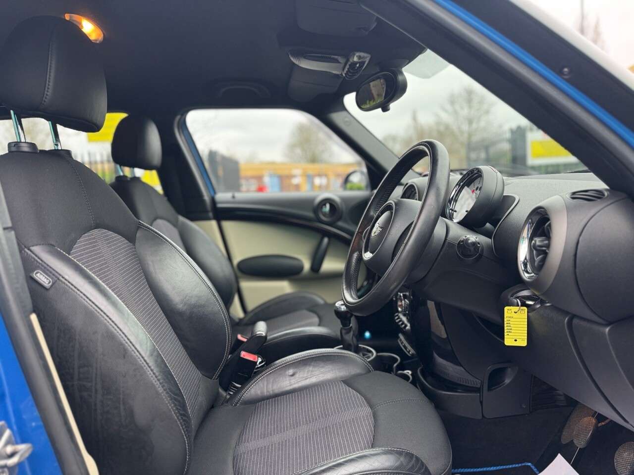 2010 MINI COUNTRYMAN 2010 MINI COUNTRYMAN