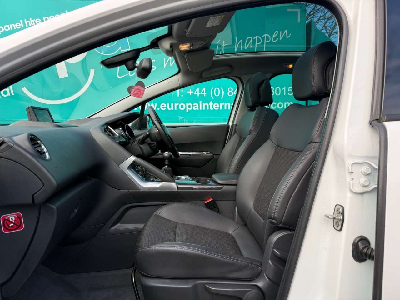 2015 PEUGEOT 3008 2015 PEUGEOT 3008